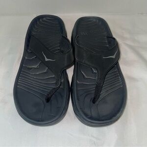 Hoka One One Black Women's Thong Sandals